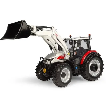 Réplica a escala 1:32 del tractor Steyr 4120 Plus con cargador frontal S635 de Universal Hobbies.