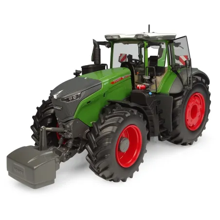 Réplica a escala 1:32 del tractor Fendt 1052 Vario 2026 de Universal Hobbies para coleccionistas.