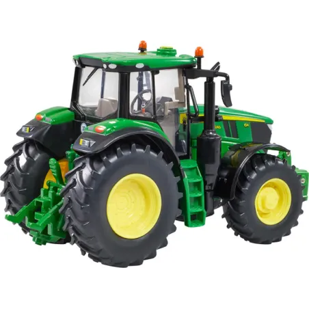 Tractor John Deere 6M 240 a escala 1:32 de Britains, réplica detallada de alta calidad.