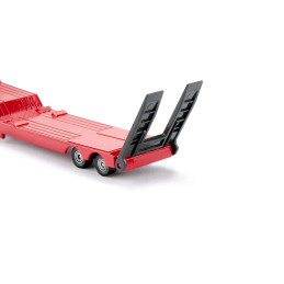 Camión MAN con apisonadora