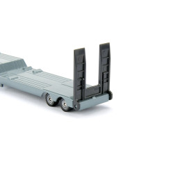 Camión MAN con excavadora