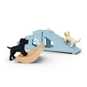 Parque de juegos Schleich Hora de aventuras para cachorros con figuras de perritos, rampa y obstáculos.