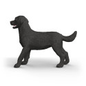 Figura de Labrador Retriever hembra negra de Schleich, juguete realista para coleccionar.