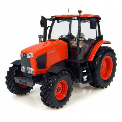 Kubota M135GX (2013) escala 1:32