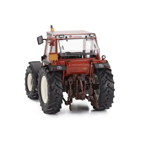 Tractor a escala 1:32 Fiat 70-90 Confort Cab 4WD de la marca ROS para coleccionistas.