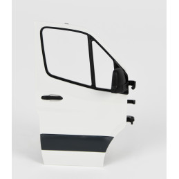 Puerta del pasajero de la autocaravana MB Sprinter
