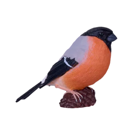 Figura decorativa de camachuelo pintada a mano con detalles realistas y colores vibrantes.