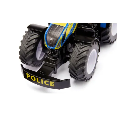 Tractor de policía New Holland