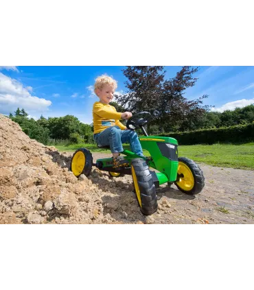 Berg Buzzy John Deere | Vehículo pedales 4 ruedas EVA