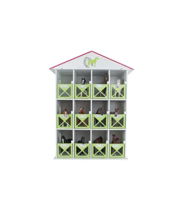 Establo para caballos con 12 boxes,