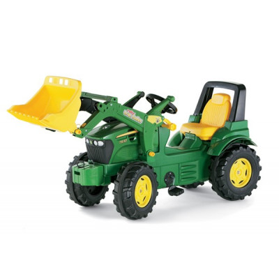 Tractor John Deere con pala a pedales