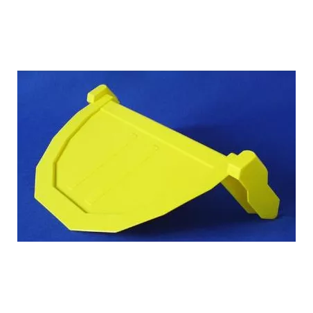 trampilla remolque amarilla