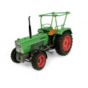 Réplica metálica detallada del tractor histórico Fendt Farmer 4S - 4WD a escala 1:32.