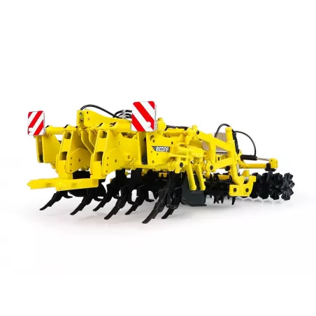 Descompactador Bednar Terraland TN_Profi a escala 1:32 de Universal Hobbies, miniatura agrícola de metal.