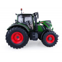 Réplica metálica a escala 1:32 del tractor Fendt 724 Vario para coleccionistas.