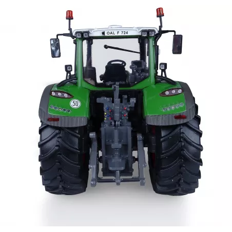 Réplica metálica a escala 1:32 del tractor Fendt 724 Vario para coleccionistas.