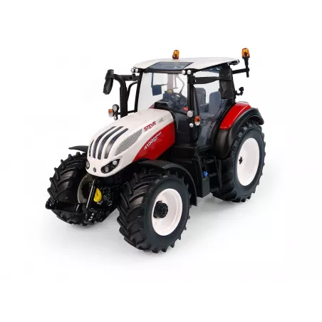 Réplica a escala 1:32 del tractor de metal Steyr Expert 4130 CVT de Universal Hobbies para coleccionistas.