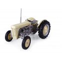 Réplica a escala 1:32 del tractor clásico Ferguson TO 35 de 1957 fabricado en metal por Universal Hobbies.