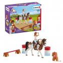 Set de juego ecuestre Horse Club Hannah de Schleich con figura de caballo y accesorios para niños.