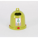 Contenedor de vidrio verde de juguete Bruder a escala 1:16 para escenarios de reciclaje.