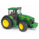 Tractor de juguete John Deere 7930 de Bruder a escala 1:16