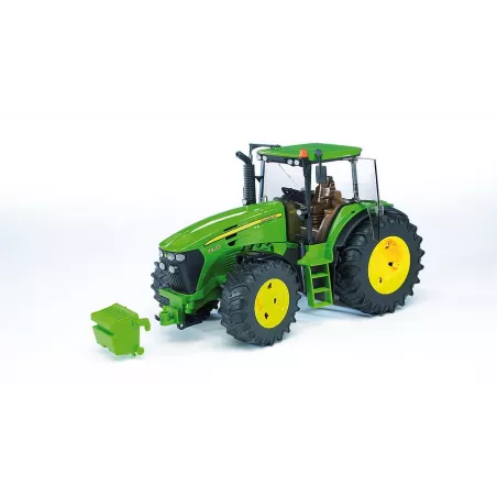 Tractor de juguete John Deere 7930 de Bruder a escala 1:16