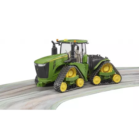 Tractor de juguete John Deere 9620RX a escala 1:16 de Bruder con sistema de orugas y dirección articulada.