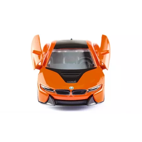 Miniatura de juguete BMW i8 LCI a escala 1:50 en metal y plástico con puertas que se abren y neumáticos cambiables.