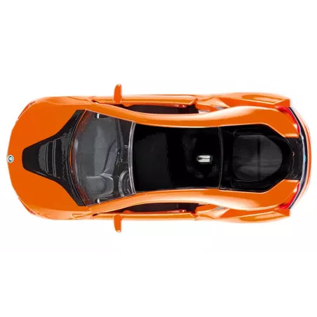 Miniatura de juguete BMW i8 LCI a escala 1:50 en metal y plástico con puertas que se abren y neumáticos cambiables.