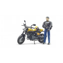 Réplica a escala 1:16 de la moto Scrambler Ducati de Bruder con figura articulada bworld.