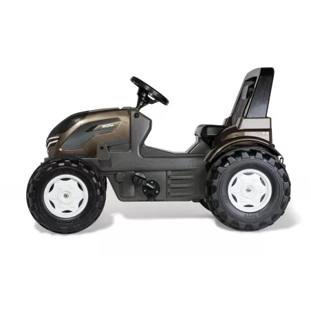 Tractor a pedales infantil Rolly Farmtrac Premium Valtra con asiento ajustable para juegos al aire libre.