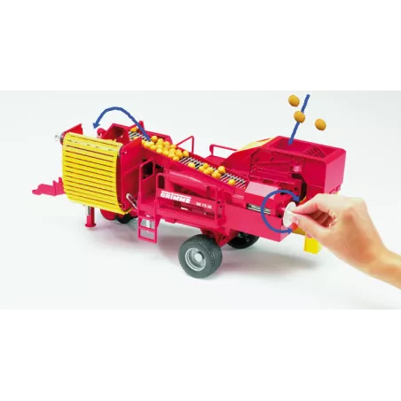 Cosechadora de patatas de juguete Grimme SE 75-30 marca Bruder a escala 1:16.