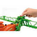 Remolque pulverizador de juguete Amazone UX 5200 de Bruder a escala 1:16 con depósito de agua funcional.