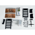 Tienda de bicicletas de juguete Bruder a escala 1:16 con accesorios bworld para dioramas y escenarios urbanos.