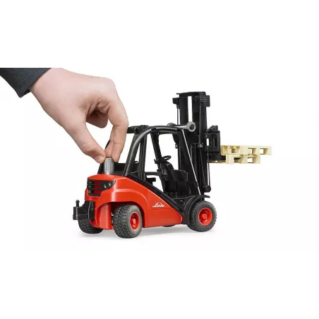 Carretilla Linde H30D Bruder 02511 | Escala 1:16