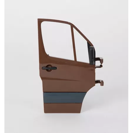 Puerta derecha marrón de repuesto para Mercedes-Benz Sprinter de juguete Bruder a escala 1:16.