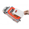 Ambulancia de juguete MB Sprinter de Bruder con luces, sonido y camilla para niños.