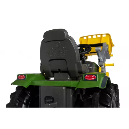Tractor Fendt 211 Vario con pala a pedales
