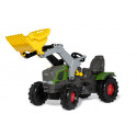 Tractor Fendt 211 Vario con pala a pedales