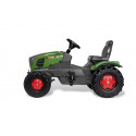 Tractor Fendt 211 vario a pedales