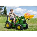 Tractor de pedales John Deere 8400R de Rolly Toys con pala cargadora frontal y freno para niños.
