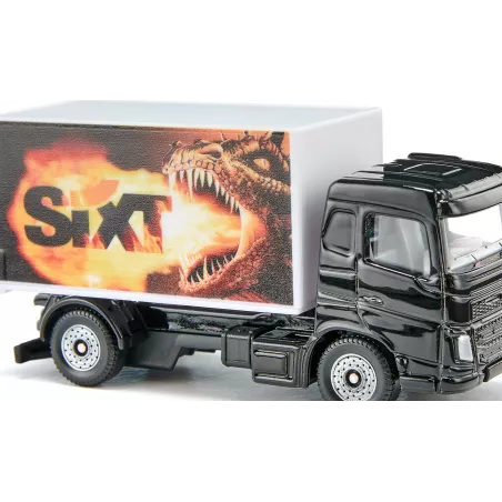 Camión de juguete Sixt con caja cerrada de metal y plástico resistente.