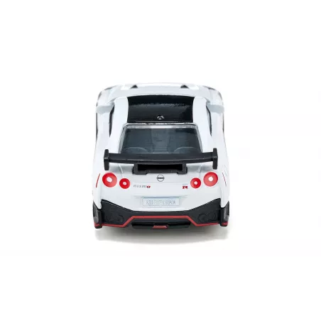 Coche de juguete Nissan GT-R Nismo en miniatura de metal y plástico resistente.