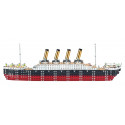 Maqueta metálica detallada del barco Titanic de 68 cm y 1871 piezas para modelismo y colección.