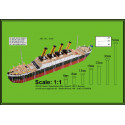 Maqueta metálica detallada del barco Titanic de 68 cm y 1871 piezas para modelismo y colección.