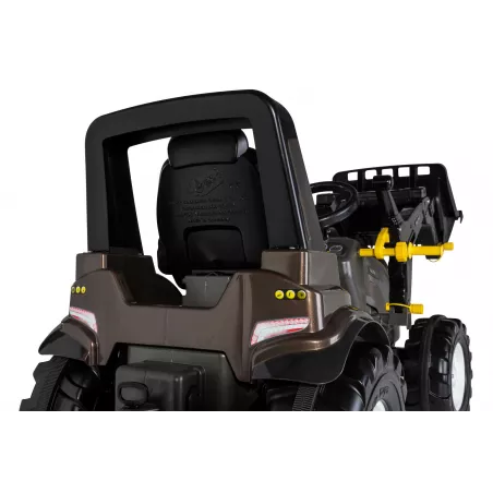Tractor a pedales RollyFarmtrac Premium II Valtra con pala frontal para niños de 3 a 8 años.