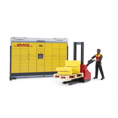 Tienda bworld DHL | Centro de paquetería con montacargas