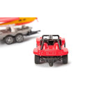 Buggy de juguete de metal con remolque y avión deportivo Siku de alas plegables.
