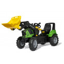 Tractor a pedales infantil Deutz 8280 TTV Rolly Toys con cargador frontal desmontable y ruedas neumáticas.