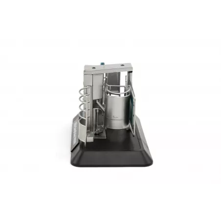 Réplica a escala 1:32 del robot de ordeño GEA R9500 para dioramas y coleccionistas de maquinaria agrícola.